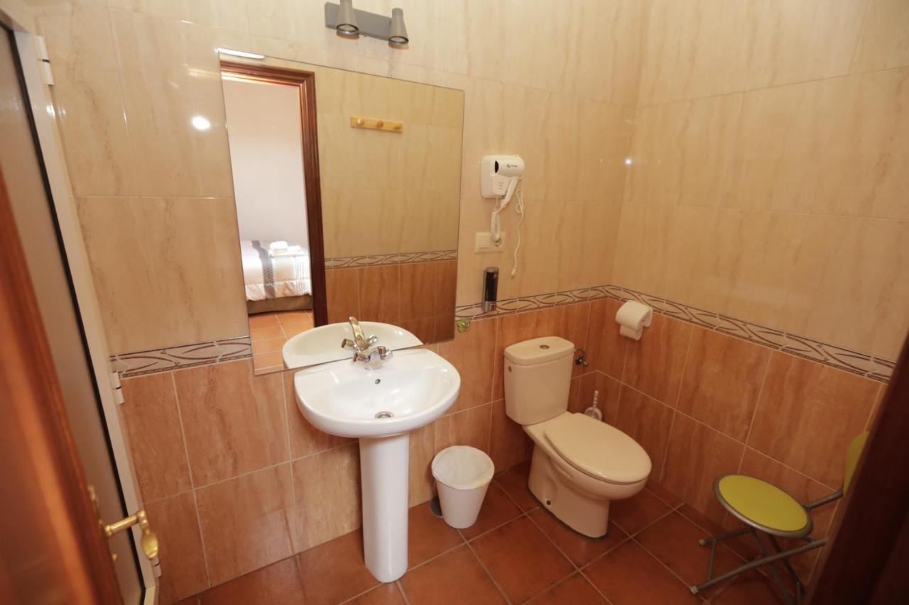 Pension Codesal O Pedrouzo Bagian luar foto